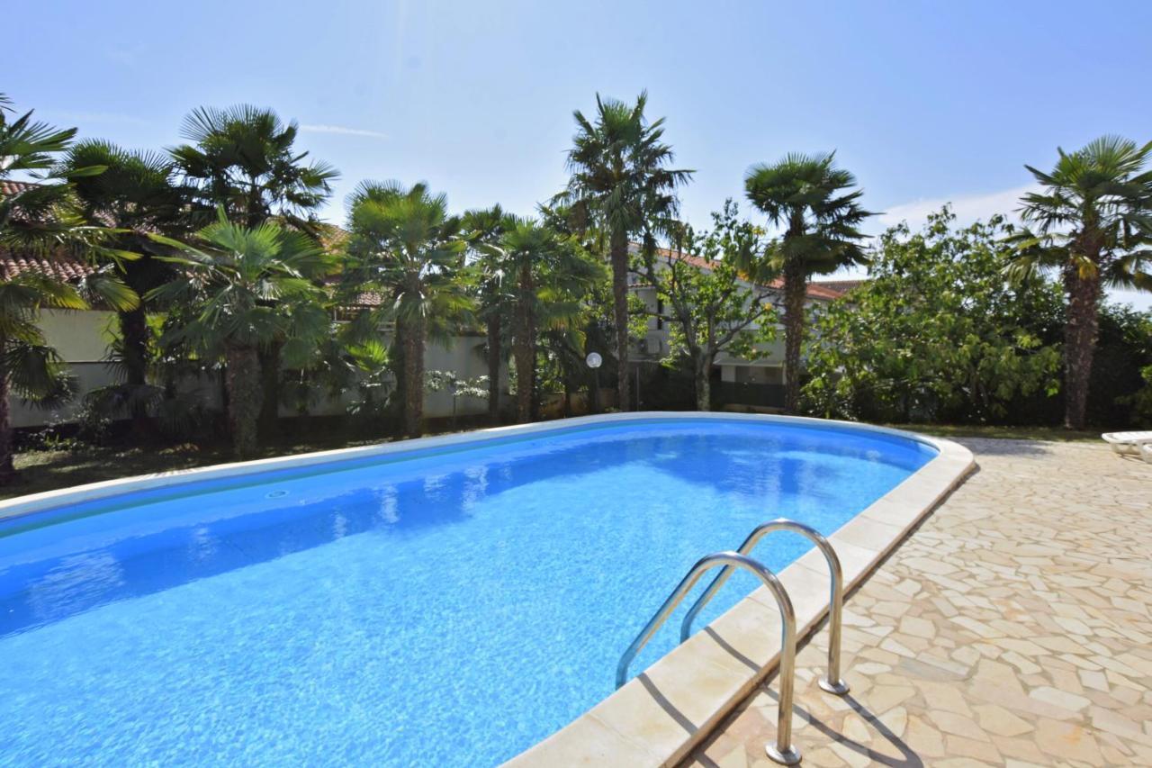 Apartments Vila Marinela Porec Exterior photo