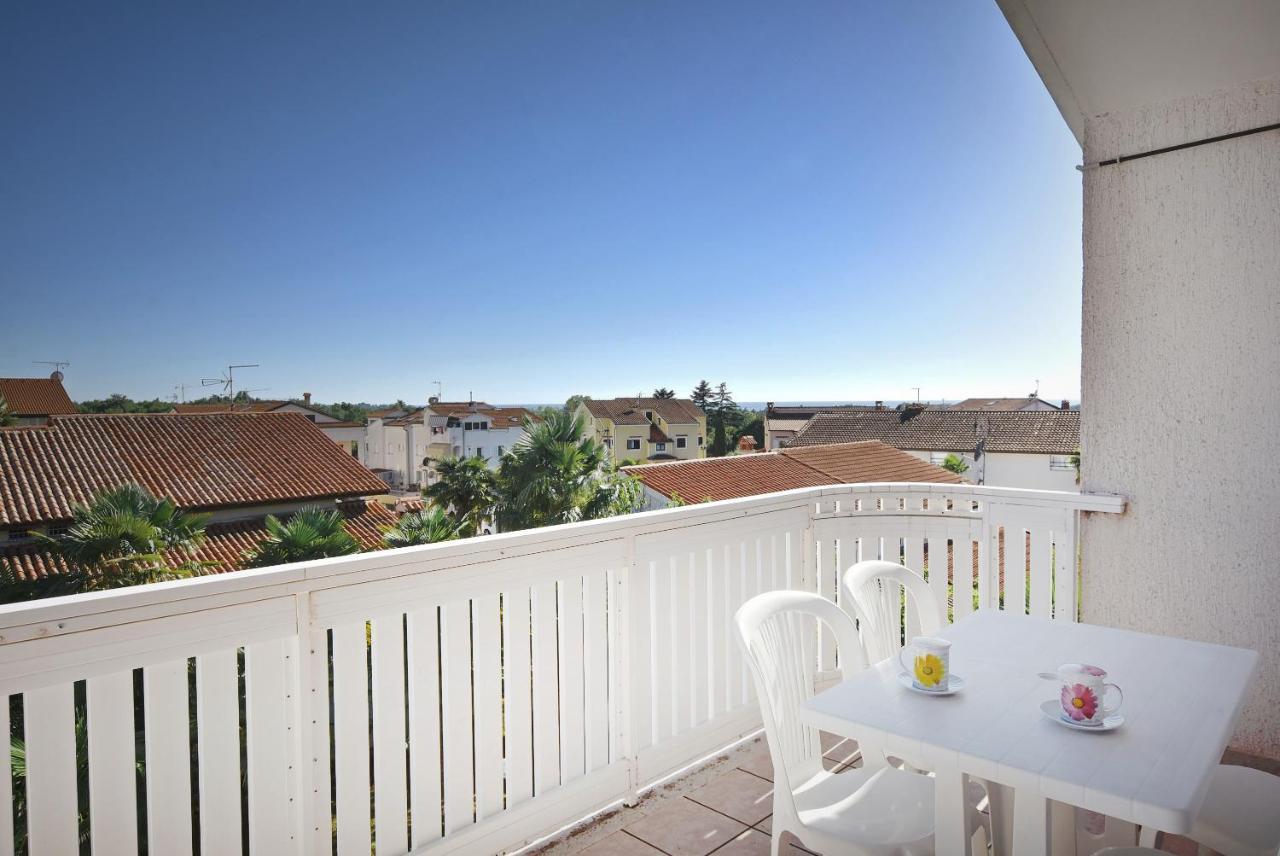 Apartments Vila Marinela Porec Exterior photo