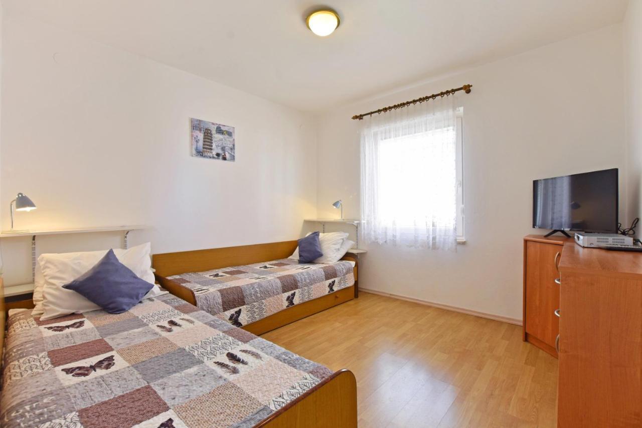 Apartments Vila Marinela Porec Exterior photo